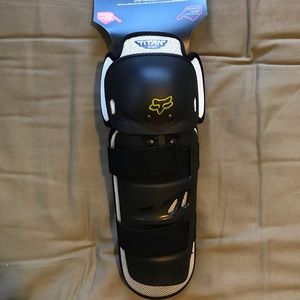 MX knee pads. NWT Fox racing. OS